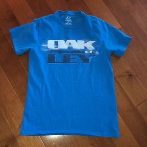 Oakley tee